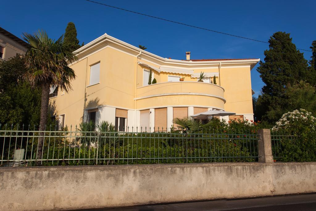 Apartment Ira Zadar Værelse billede